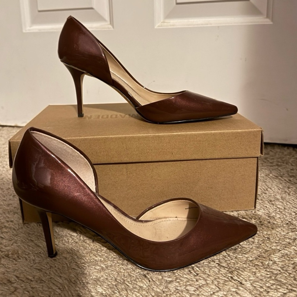 White House Black Market Brown Leather Stilettos